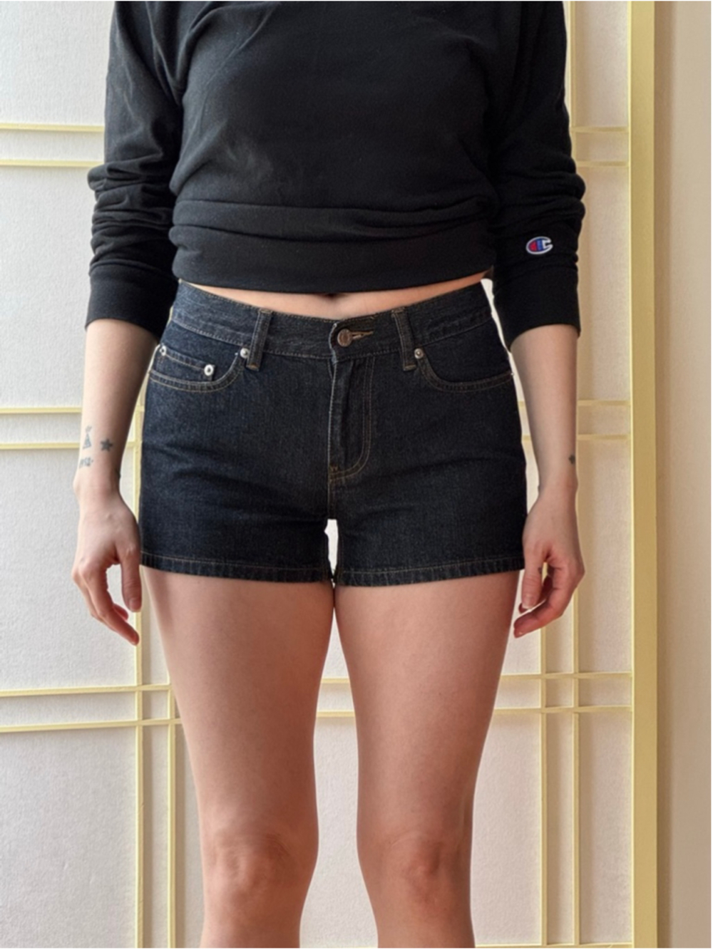 Vintage Y2K Club Monaco Jean Shorts